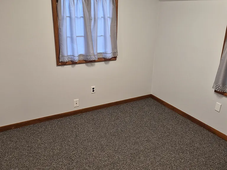 524 2nd St #2 — Photo 15