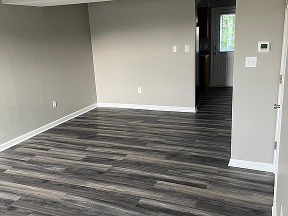 2nd image of 1028 Brandy Ln #9