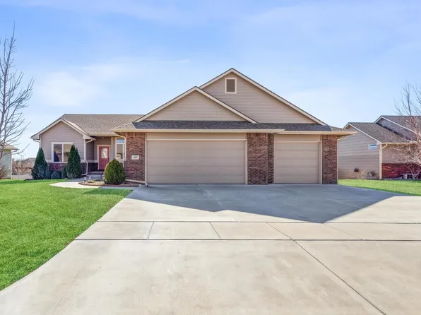 587 S Fawnwood Ct, Wichita, KS 67235