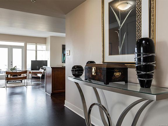 3rd image of 1160 Bernard Ave #1209