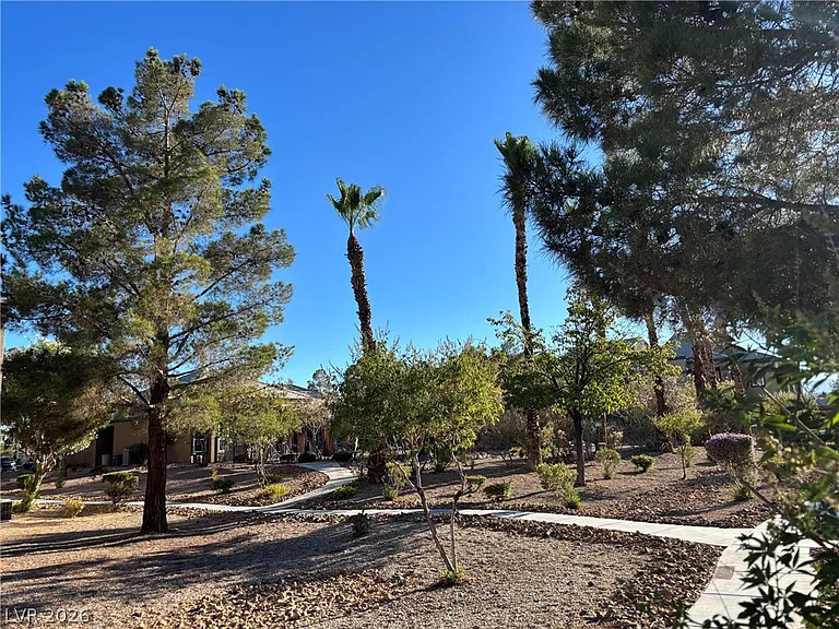 6650 W Warm Springs Rd #1033 — Photo 2