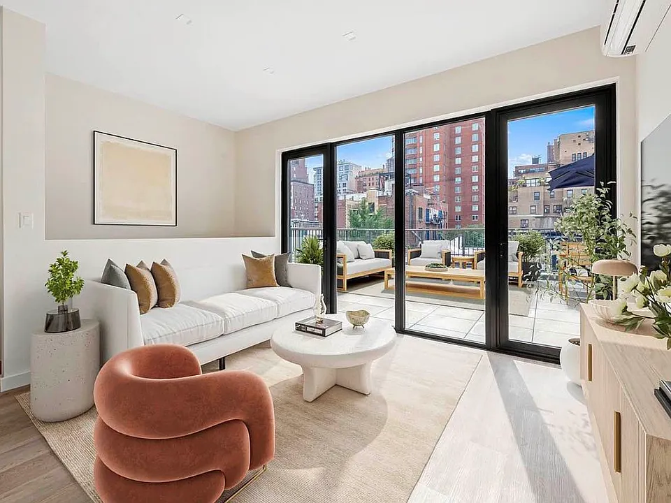 1105 Lex Ave #Penthouse B