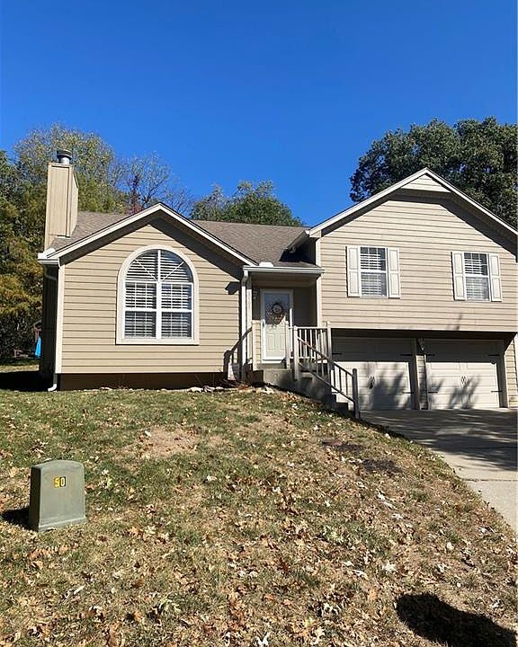 1st image of 3105 S Vista Ct