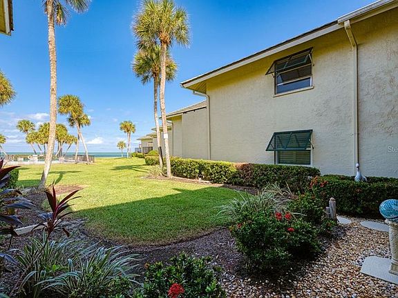 5th image of 4660 Ocean Blvd APT G1