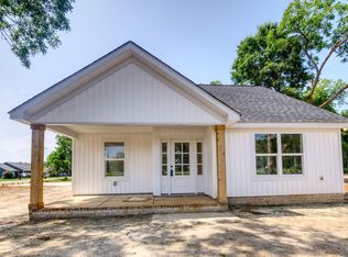 4310 Camden Hwy, Dalzell, SC 29040
