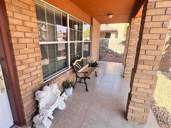 3rd image of 12437 Tierra Cipres Dr