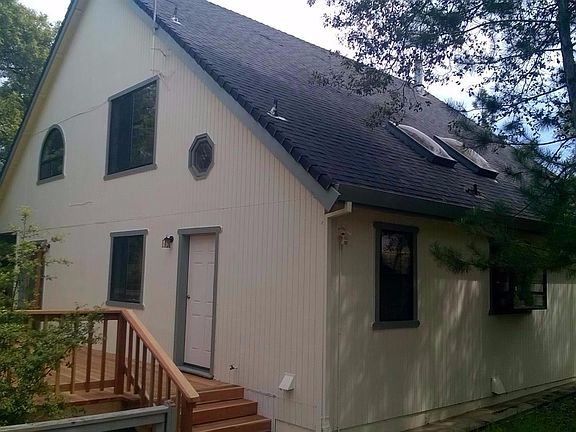 4th image of 5547 Crest Dr