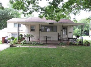 2301 33rd St, Des Moines, IA 50310