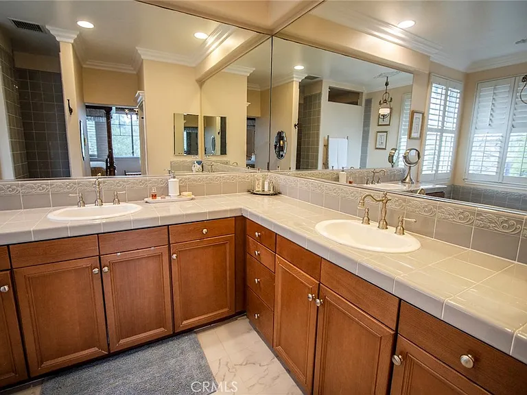 27016 Island Rd — Photo 54