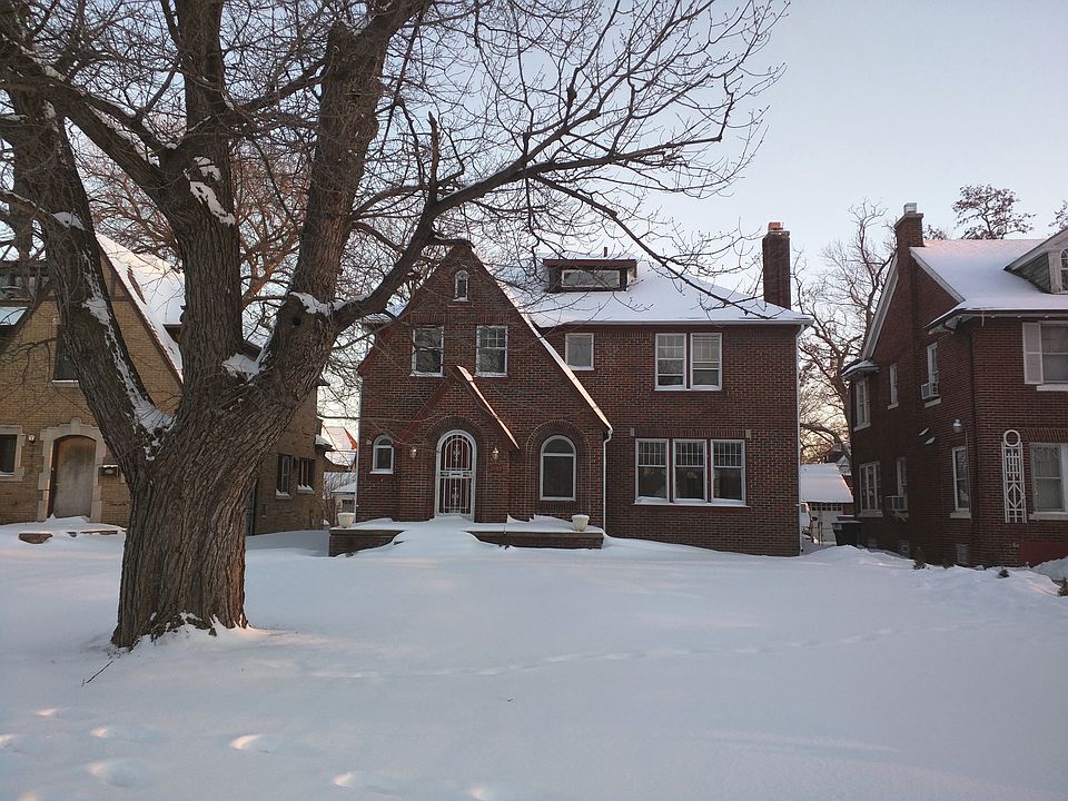 2nd image of 2495 W. Boston Blvd.