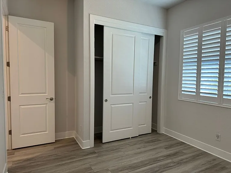 817 Cosmos Dr — Photo 35