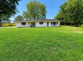 422 N Plank Rd, Boonville, IN 47601