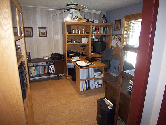 4th image of 22806 Elsinore Dr