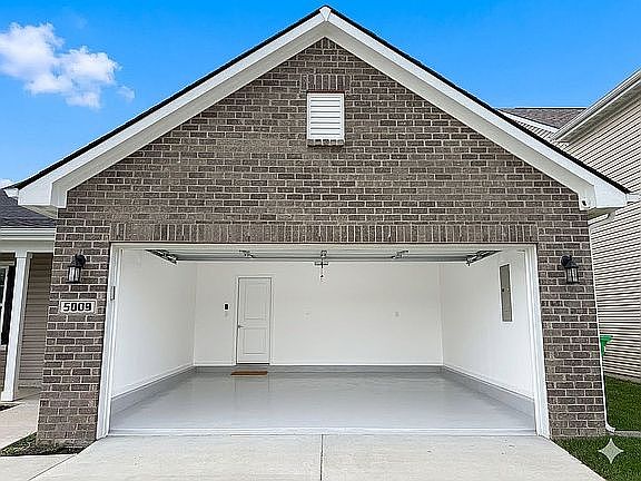 5th image of 5009 Schaefer Ln