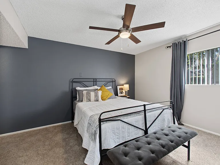 439 W El Norte Pkwy #102 — Photo 5