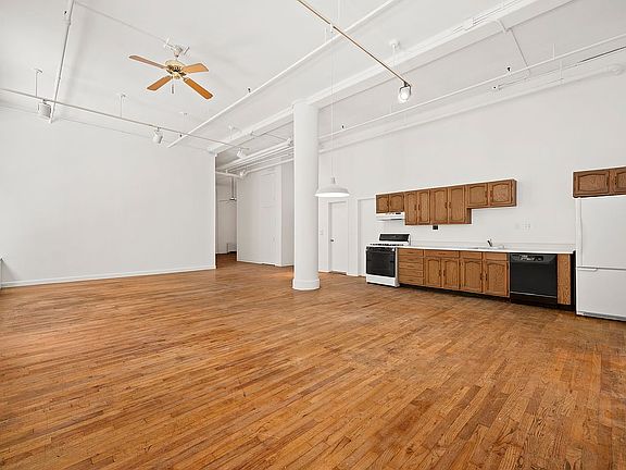 5th image of 73 5th Ave APT 2B