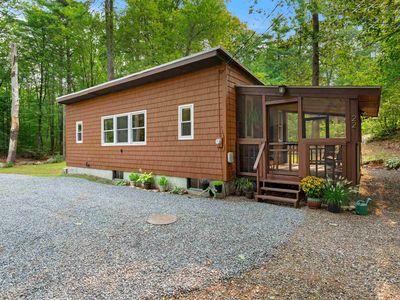 22 Showell Pond Road, Sandown, NH, 03873