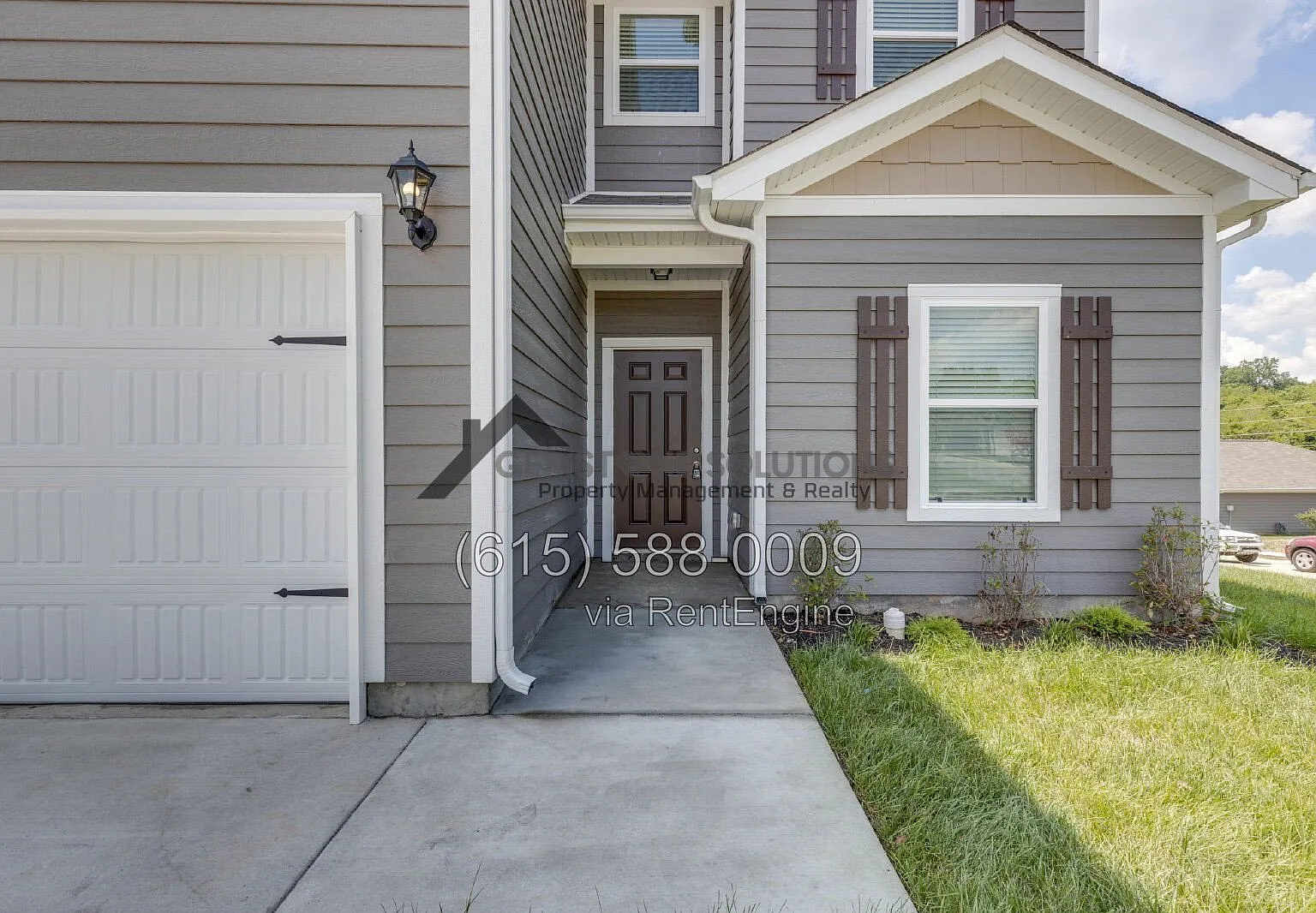 5 bed, 2.5 bath, 2570 sqft, $2,650 — Photo 3