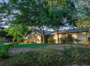 915 S Strathmore Ave UNIT B, Lindsay, CA 93247