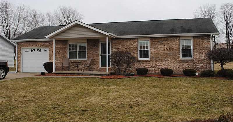 1st image of 738 N Barbara Dr