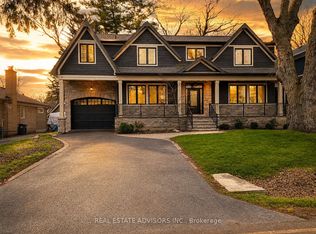 428 Maplehurst Ave, Oakville, ON L6L4Y7
