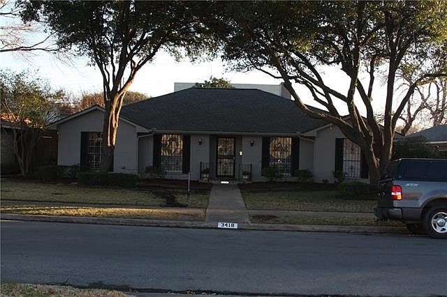 1st image of 3418 High Vista Dr
