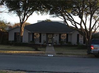 3418 High Vista Dr, Dallas, TX 75234