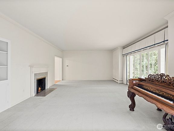 4th image of 1 Forest Glen Lane SW