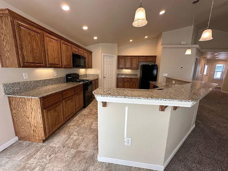 4561 Spaight Way — Photo 10