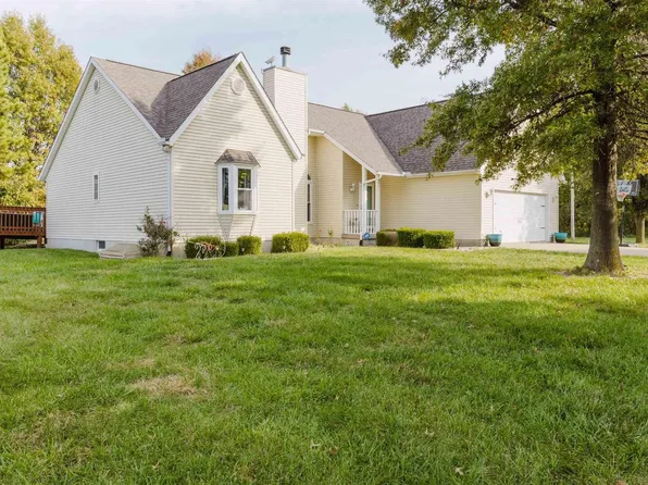 10224 Illinois Steel Rd, Johnston City, IL 62951