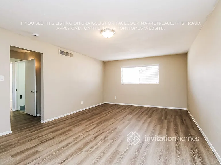 4335 E Nancy Ln — Photo 9