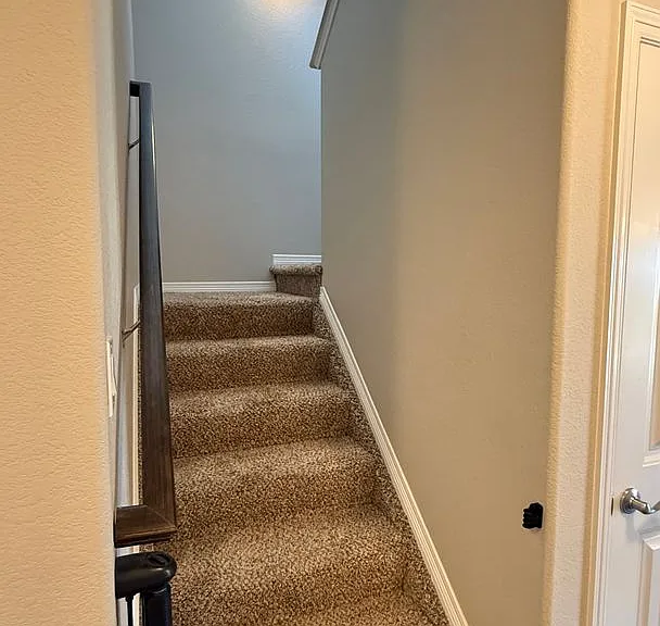 10934 Rowley Dr — Photo 9