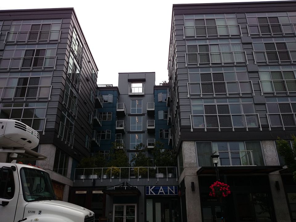 1st image of 1414 12th Ave Unit 202