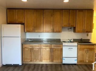 1573 Quesada Ave #A, San Francisco, CA 94124
