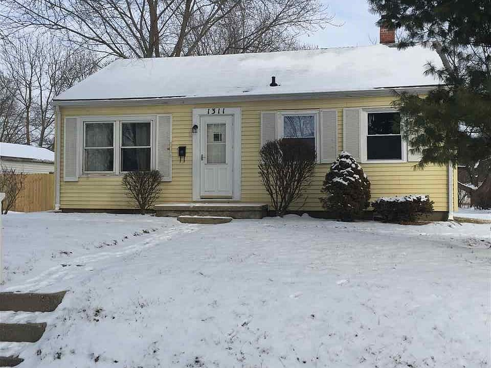 1st image of 1311 S 22nd St