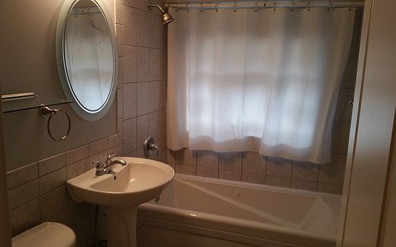 5th image of 3239 Wenonah Ave