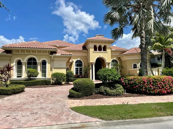 118 SE Rio Casarano, Port Saint Lucie, FL 34984