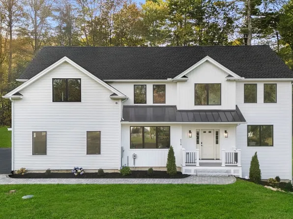 458 Lake St, Haverhill, MA 01832