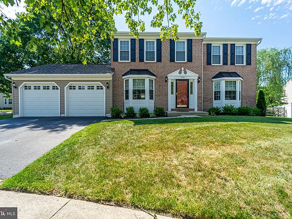2nd image of 1701 Shelby Ct