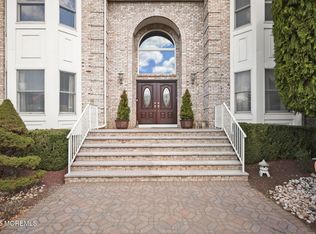 308 Flower Lane, Morganville, NJ 07751