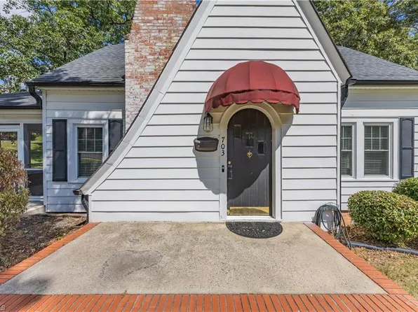 703 S Park St, Asheboro, NC 27203