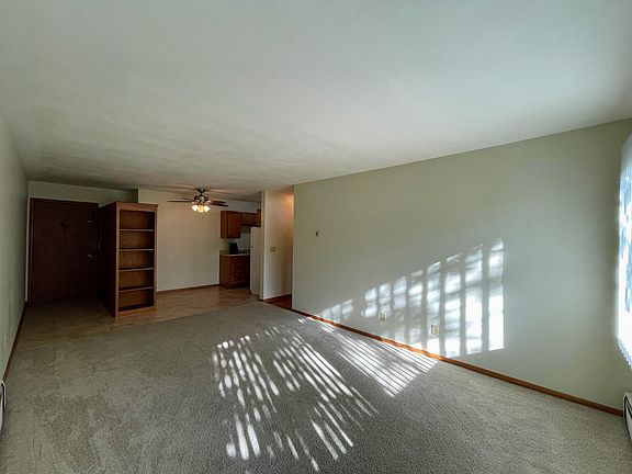 2nd image of 425 University Ave SE APT 308