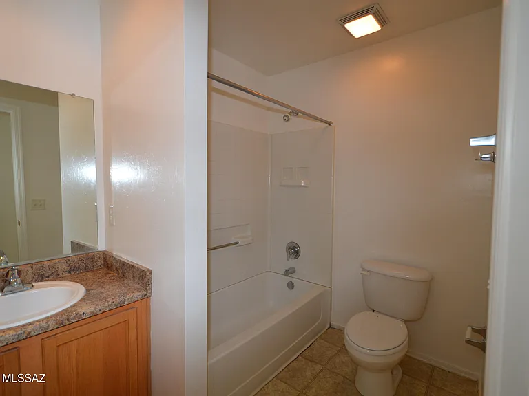 4327 E Bellevue St #3102 — Photo 9
