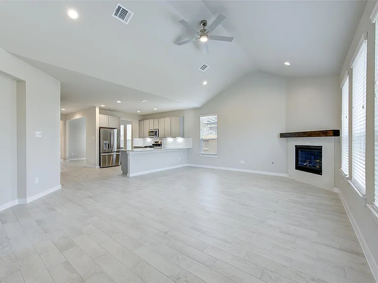 27006 Wandering Glen Ln — Photo 22