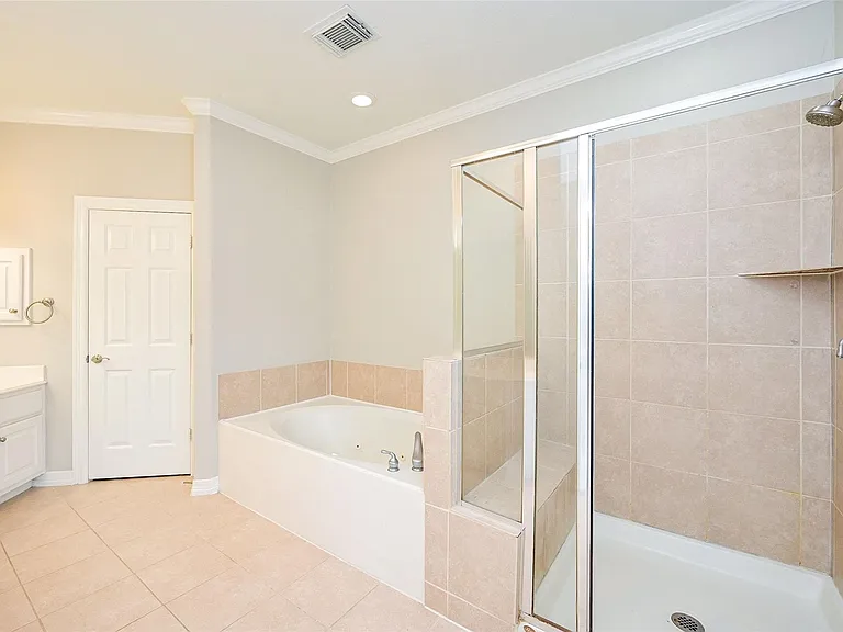 7933 Telluride Dr — Photo 18