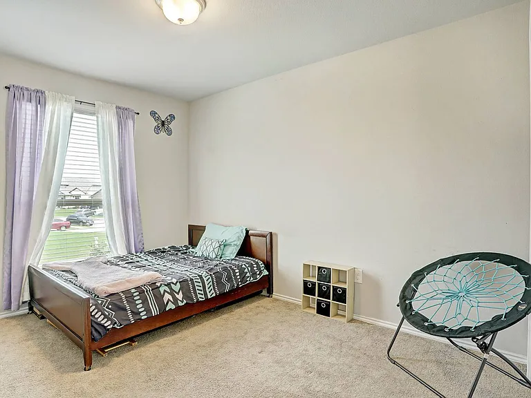 5687 Heron Dr — Photo 12