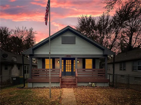 1806 S Evanston Ave, Independence, MO 64052