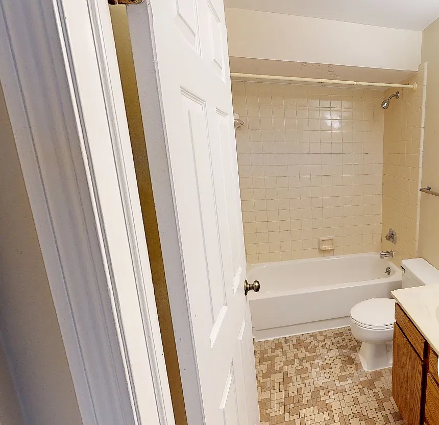 2 bed, 775 sqft, $1,750 — Photo 3