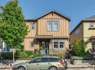 1592 14th Pl NE, Issaquah, WA 98029