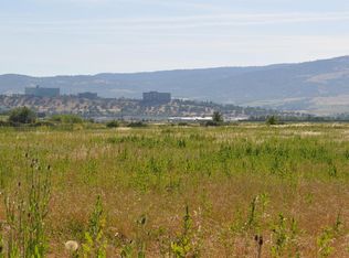 415 Experiment Station Rd, Medford, OR 97501